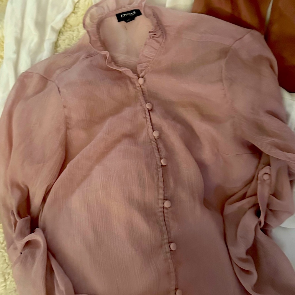 Express Peach/mauve sheer button down